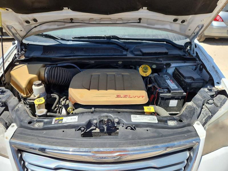 66008036 :رقم المزاد ، 2C4RC1CG7GR207059 vin ، 2016 Chrysler Town & Country مزاد بيع