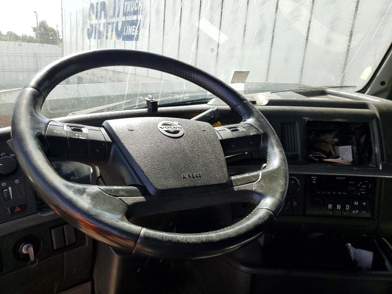 2021 Volvo Vnl მანქანა იყიდება აუქციონზე, vin: 4V4NC9EH3MN275018, აუქციონის ნომერი: 64084856