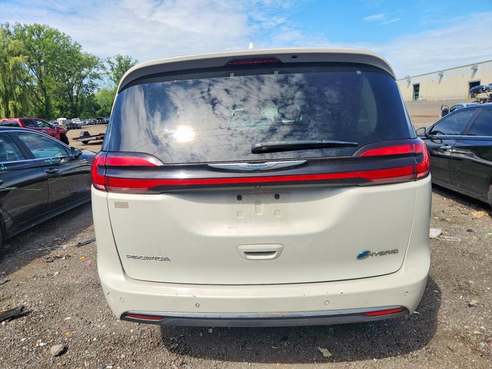 63326516 :رقم المزاد ، 2C4RC1L74MR581060 vin ، 2021 Chrysler Pacifica مزاد بيع