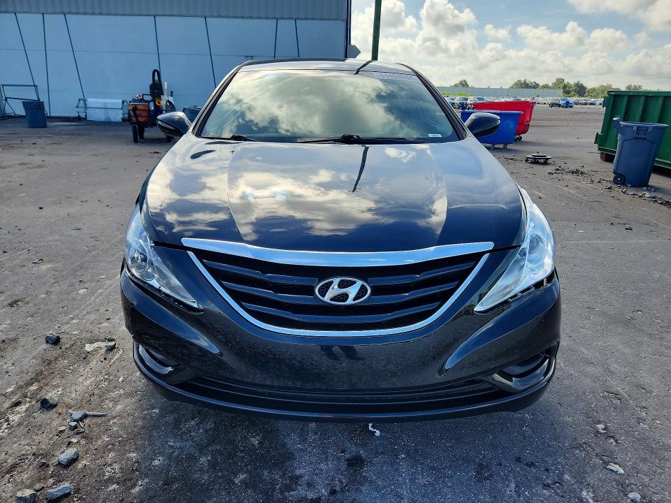 64494686 :رقم المزاد ، 5NPEB4AC0CH369903 vin ، 2012 Hyundai Sonata مزاد بيع