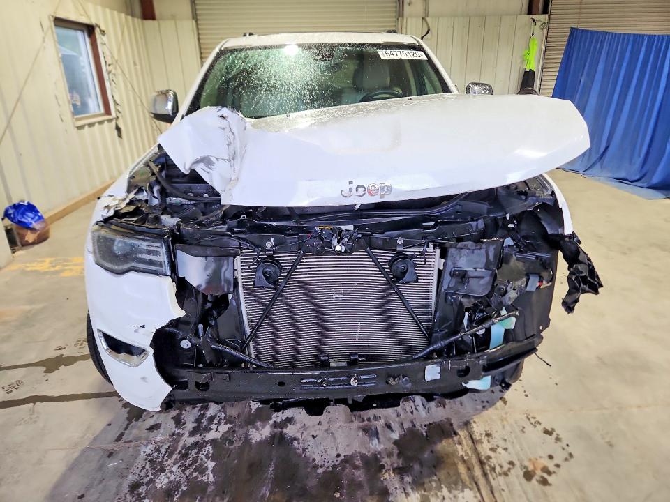 2017 Jeep Grand Cherokee მანქანა იყიდება აუქციონზე, vin: 1C4RJEBG0HC902847, აუქციონის ნომერი: 64779126