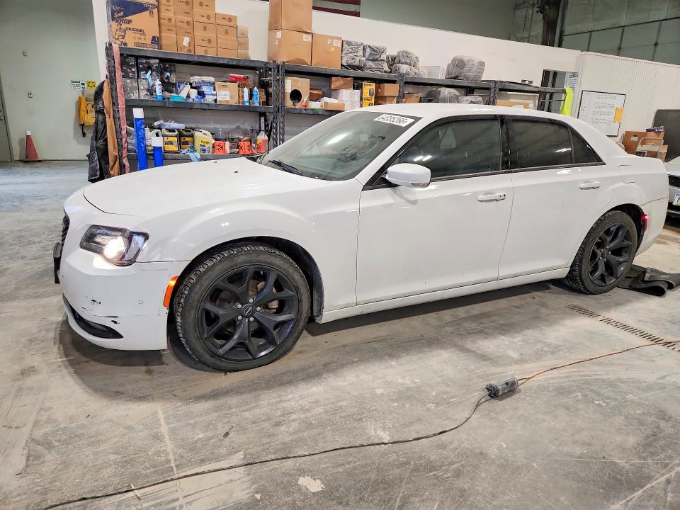 Aukcja sprzedaży 2021 Chrysler 300, vin: 2C3CCABG3MH598899, numer aukcji: 64335266