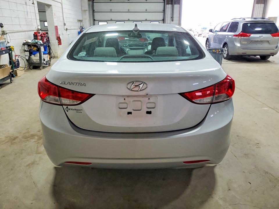 Продаж на аукціоні авто 2013 Hyundai Elantra, vin: KMHDH4AE1DU009795, номер лоту: 64335246