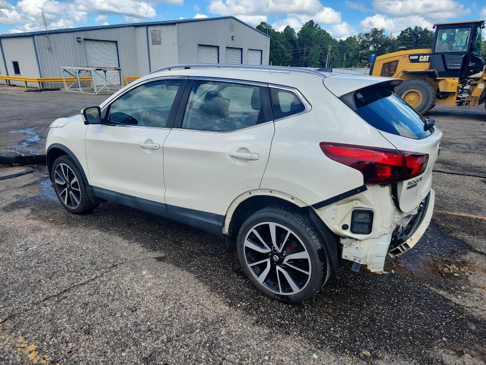 67113486 :رقم المزاد ، JN1BJ1CP5HW019885 vin ، 2017 Nissan Rogue Sport مزاد بيع