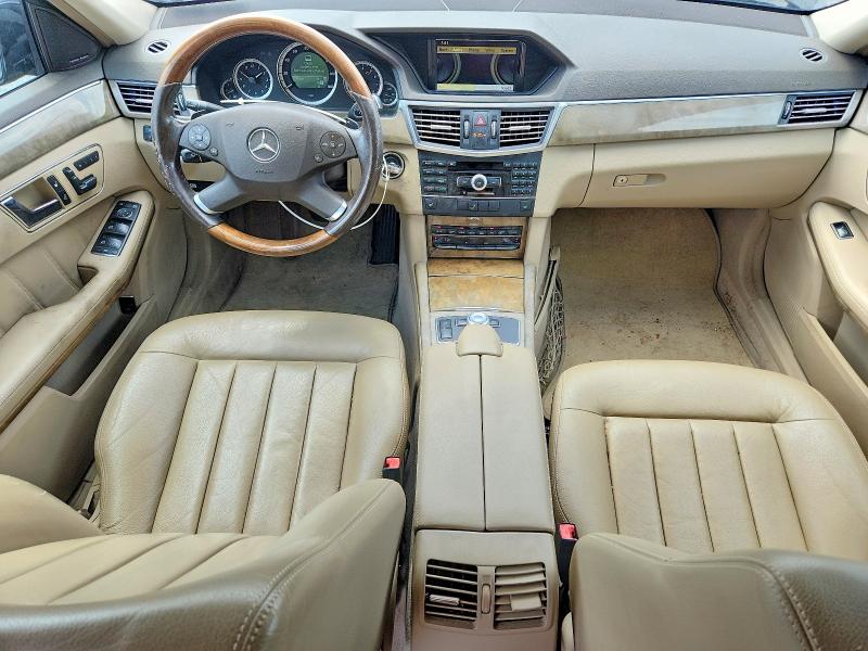2011 Mercedes-benz E მანქანა იყიდება აუქციონზე, vin: WDDHH8HB3BA308220, აუქციონის ნომერი: 65415826