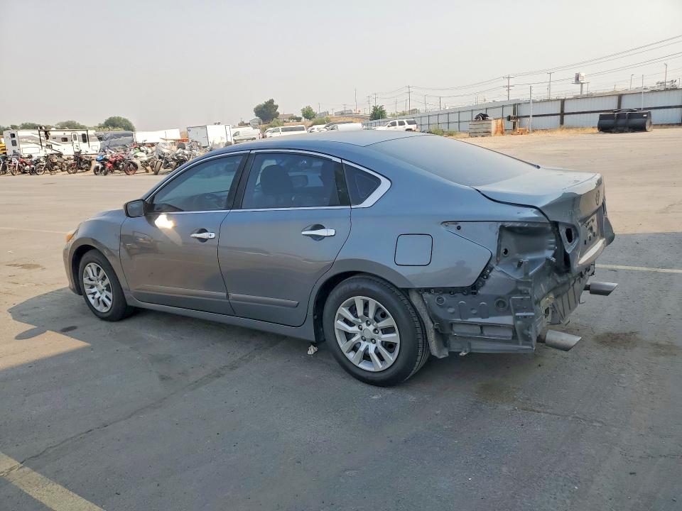 2017 Nissan Altima მანქანა იყიდება აუქციონზე, vin: 1N4AL3AP8HN350652, აუქციონის ნომერი: 64486356