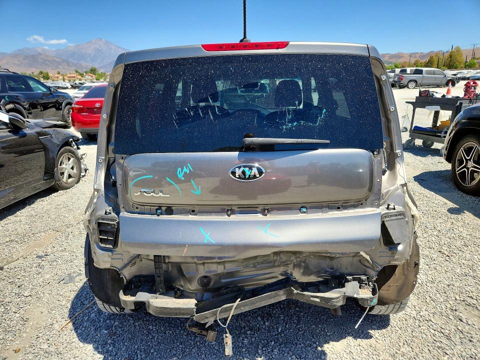Продажа на аукционе авто 2018 Kia Soul, vin: KNDJN2A21J7561799, номер лота: 65576446