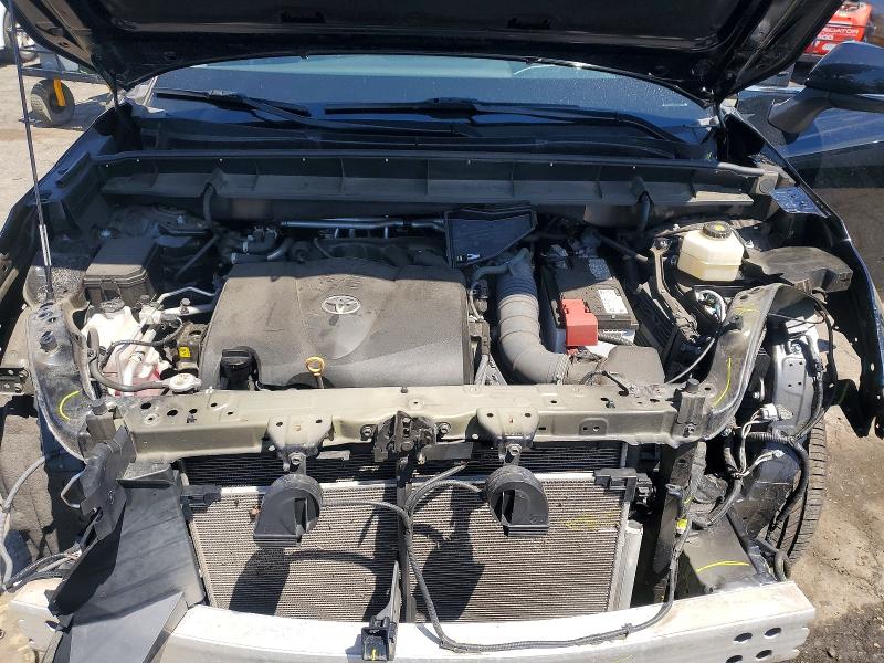 62759626 :رقم المزاد ، 5TDGZRBH9NS192437 vin ، 2022 Toyota Highlander مزاد بيع