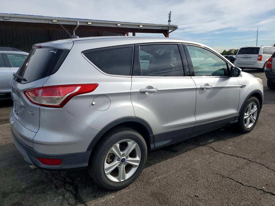 66940866 :رقم المزاد ، 1FMCU9GX9GUB07586 vin ، 2016 Ford Escape مزاد بيع