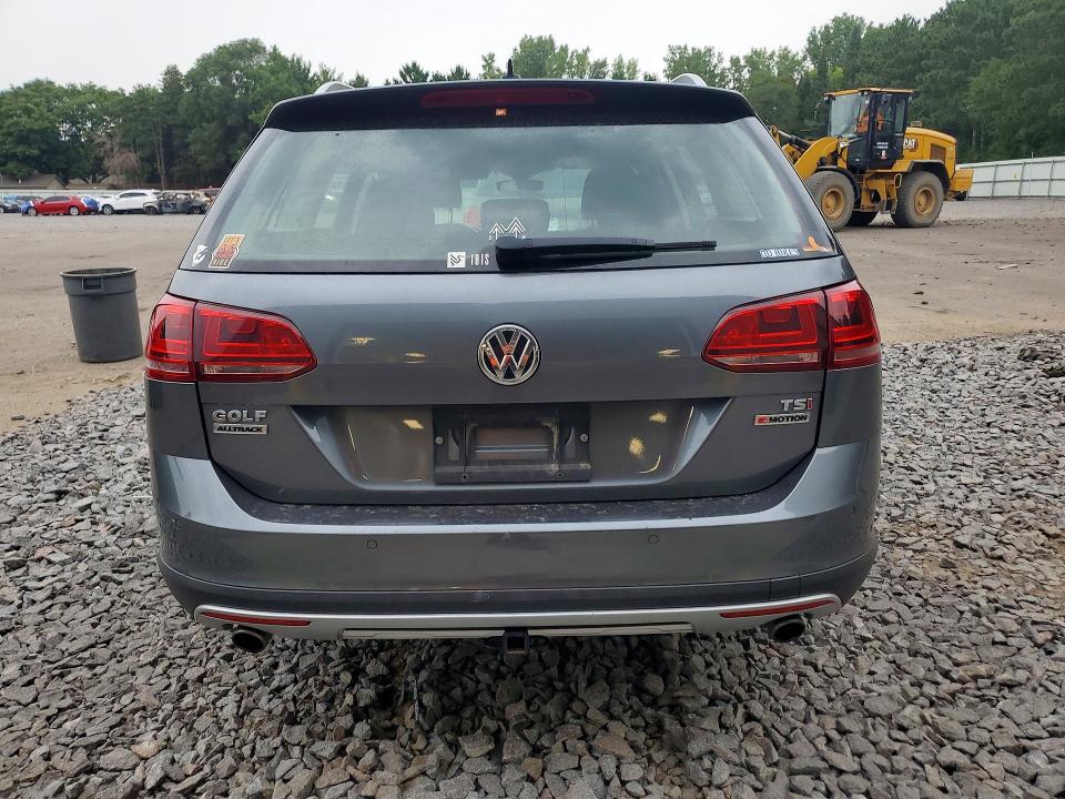 2017 Volkswagen Golf Alltrack მანქანა იყიდება აუქციონზე, vin: 3VWH17AU4HM505152, აუქციონის ნომერი: 65020636