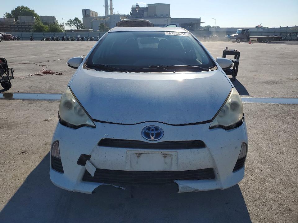 Auction sale of the 2013 Toyota Prius C, vin: JTDKDTB36D1535548, lot number: 67558316