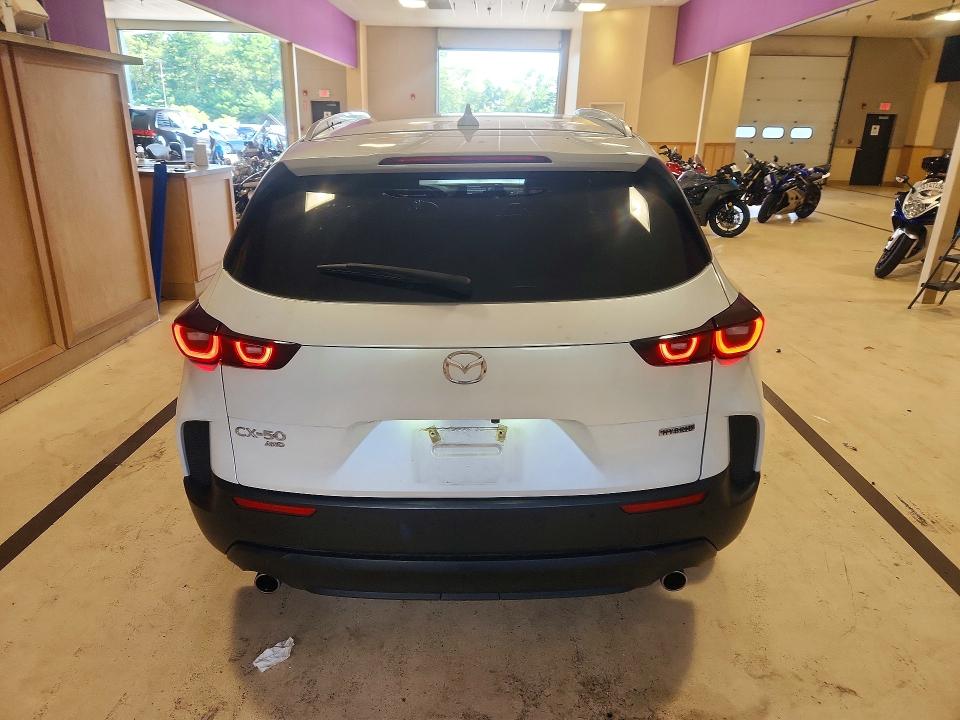 Продаж на аукціоні авто 2026 Mazda Cx-50, vin: 7MMVAAEW9TN145762, номер лоту: 64443336