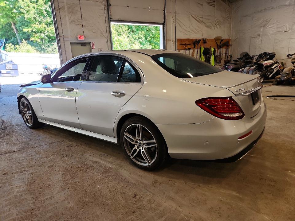 63855066 :رقم المزاد ، WDDZF4KB4KA590914 vin ، 2019 Mercedes-benz E مزاد بيع