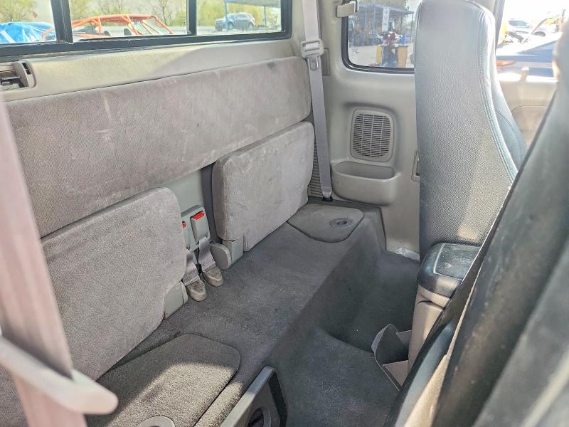 Продажа на аукционе авто 2002 Toyota Tacoma, vin: 5TEWN72N52Z144000, номер лота: 64652676