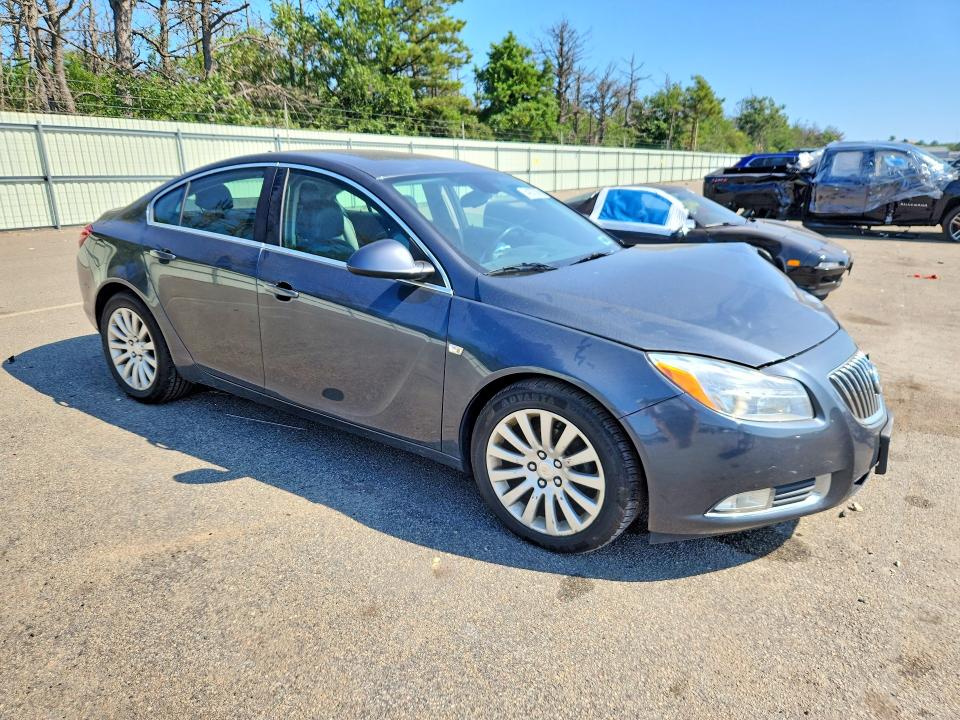 64237306 :رقم المزاد ، 2G4GS5EC7B9178839 vin ، 2011 Buick Regal مزاد بيع