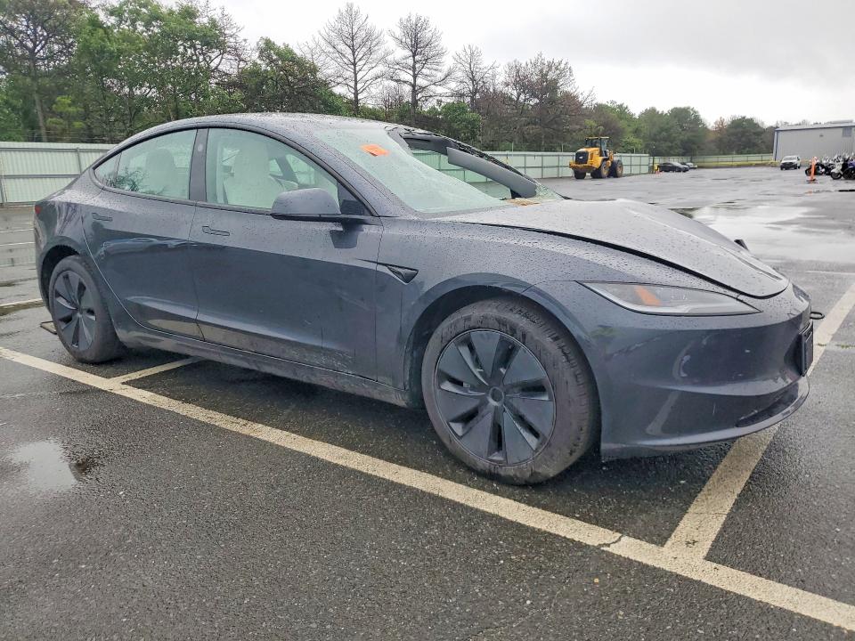 63484296 :رقم المزاد ، 5YJ3E1EA8SF007269 vin ، 2025 Tesla Model 3 مزاد بيع