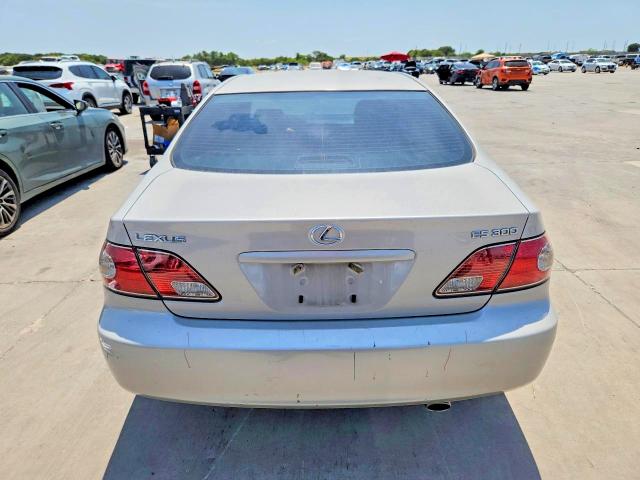 64245696 :رقم المزاد ، JTHBF30G625017024 vin ، 2002 Lexus Es مزاد بيع