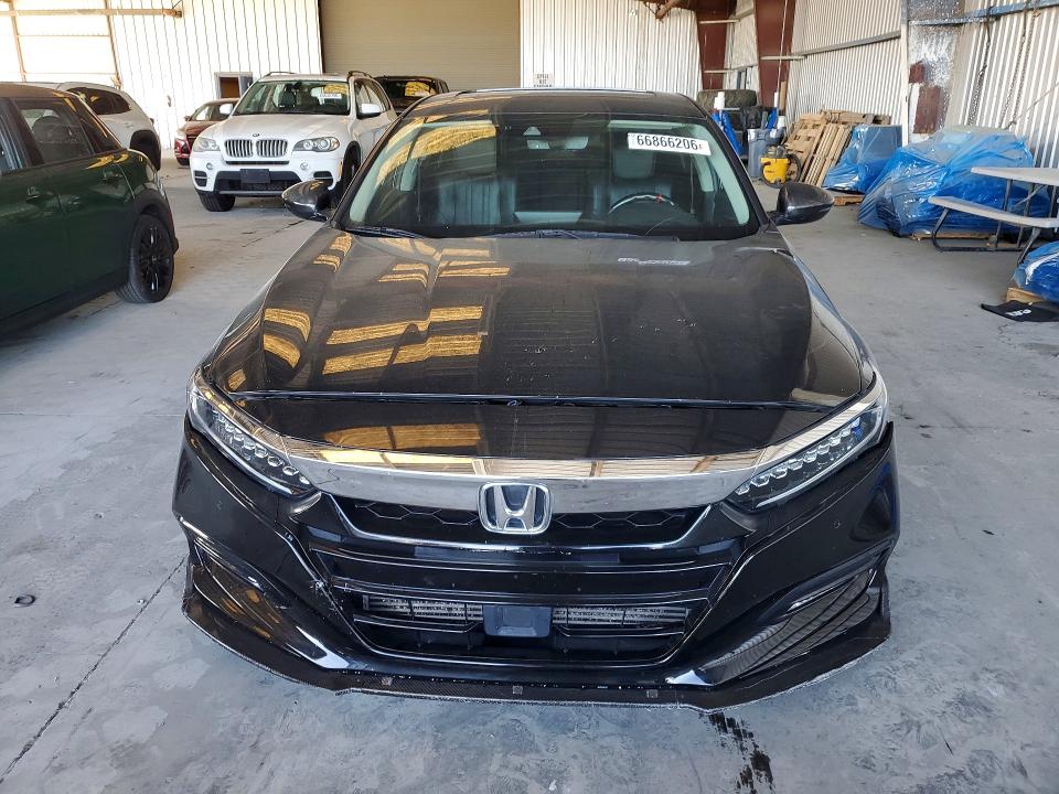 Продаж на аукціоні авто 2019 Honda Accord, vin: 1HGCV2F93KA023884, номер лоту: 66866206