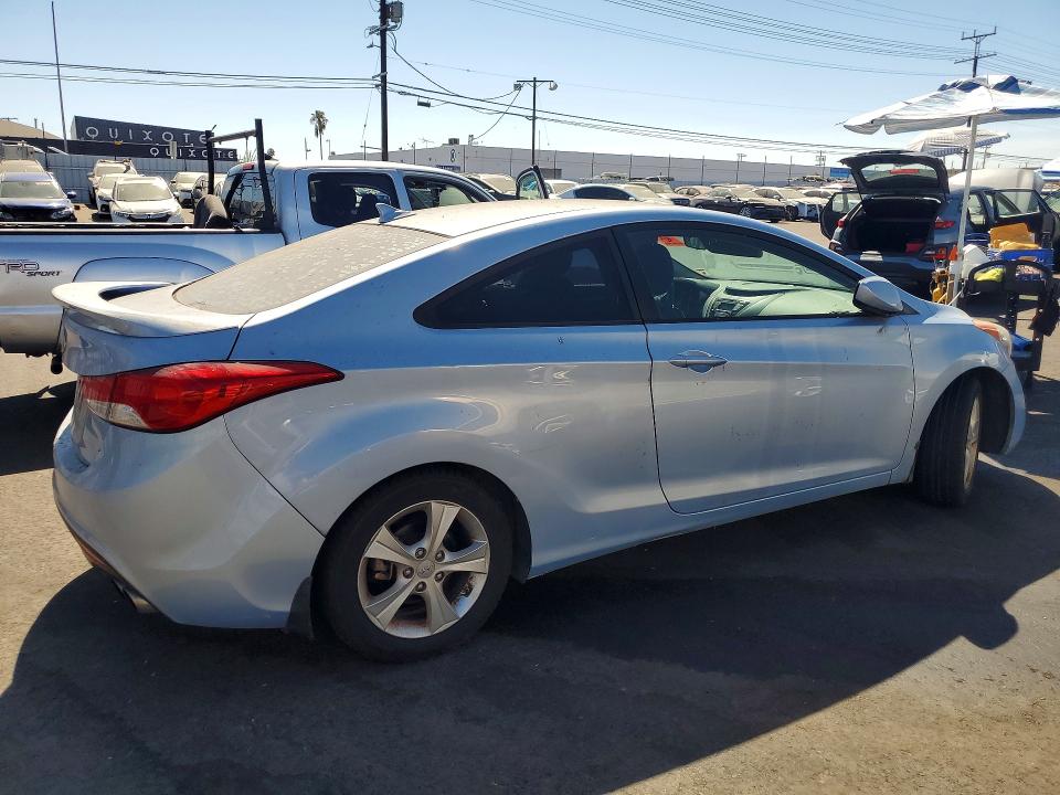 2013 Hyundai Elantra Coupe მანქანა იყიდება აუქციონზე, vin: KMHDH6AE4DU020365, აუქციონის ნომერი: 65896816
