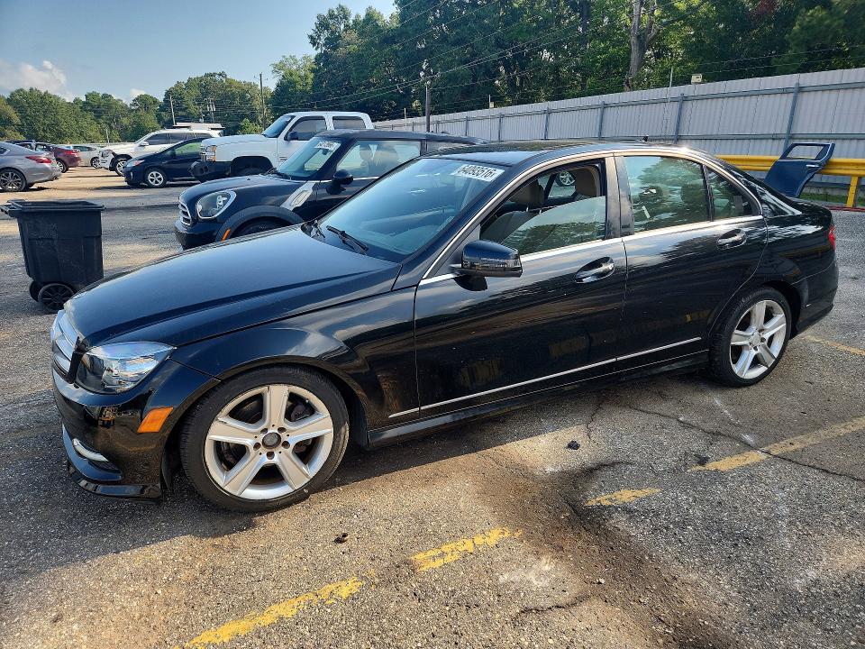 Продаж на аукціоні авто 2011 Mercedes-benz C, vin: WDDGF8BB2BR156152, номер лоту: 64093516