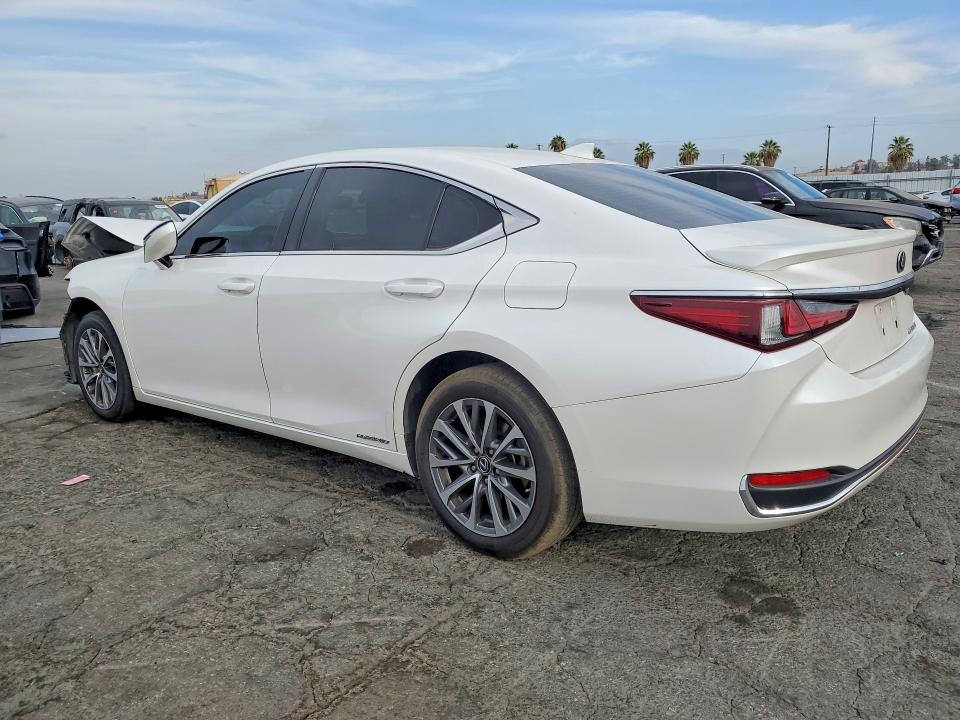 Aukcja sprzedaży 2022 Lexus Es 300h, vin: 58ACA1C17NU015460, numer aukcji: 64818296