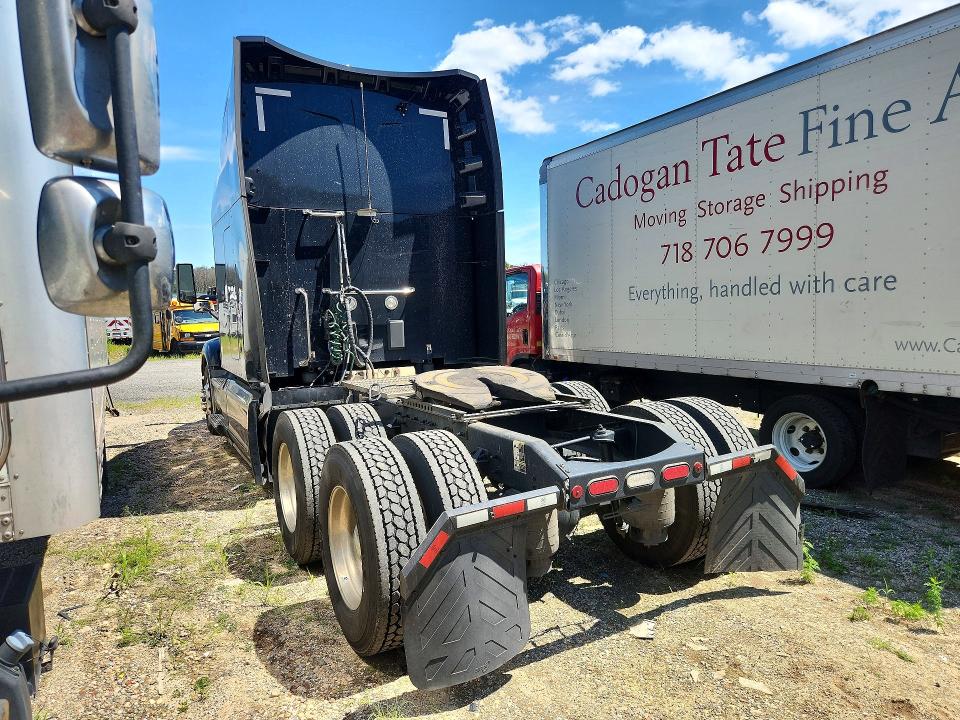 Продажа на аукционе авто 2023 Peterbilt 579, vin: 1XPBD49X9PD855818, номер лота: 63441766