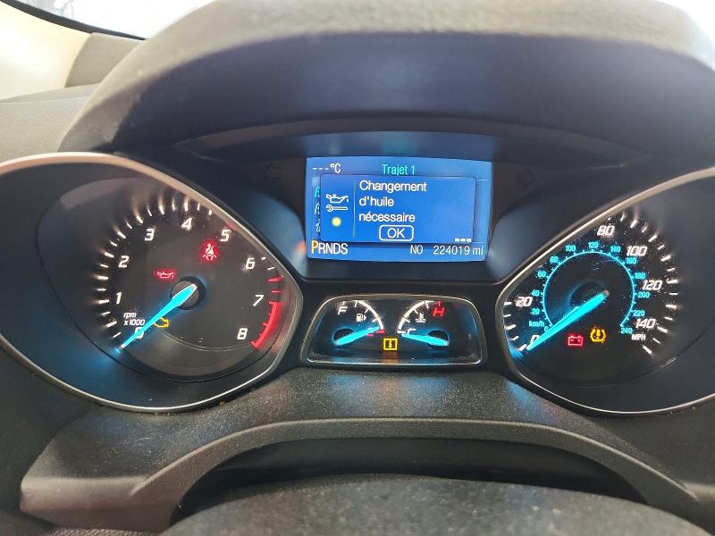 64960176 :رقم المزاد ، 1FMCU9G94FUC31331 vin ، 2015 Ford Escape مزاد بيع