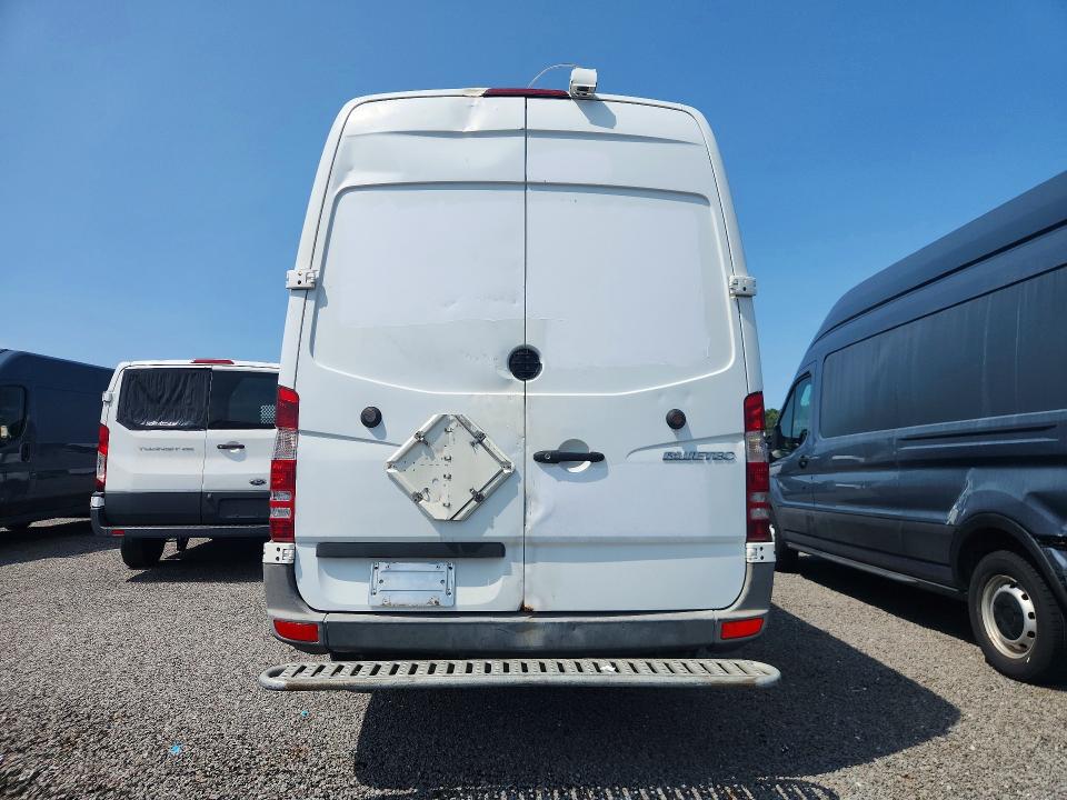 2011 Mercedes-benz Sprinter მანქანა იყიდება აუქციონზე, vin: WD3PE8CBXB5573581, აუქციონის ნომერი: 60435346