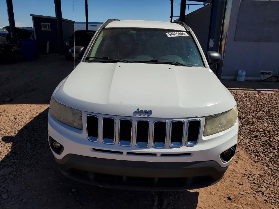 2011 Jeep Compass მანქანა იყიდება აუქციონზე, vin: 1J4NT5FB0BD137688, აუქციონის ნომერი: 64829506