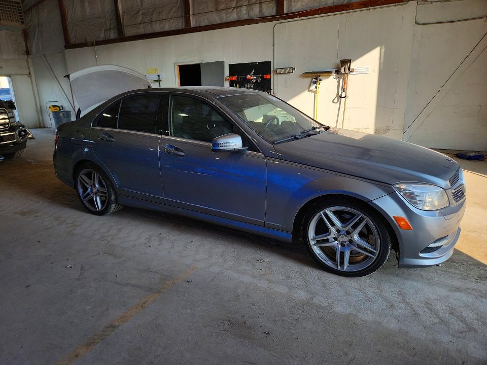 2011 Mercedes-benz C მანქანა იყიდება აუქციონზე, vin: WDDGF5GB7BR136079, აუქციონის ნომერი: 66727476