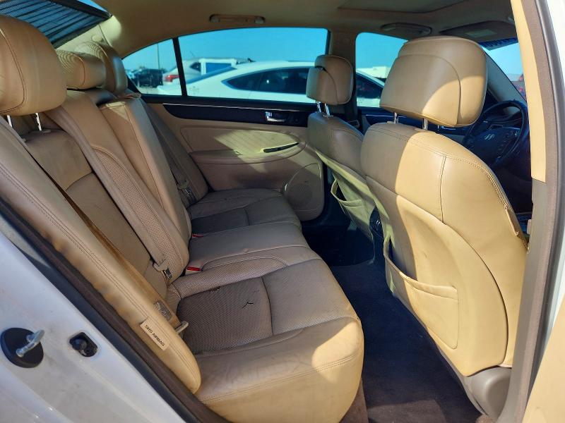 64747606 :رقم المزاد ، KMHGC4DE9BU132183 vin ، 2011 Hyundai Genesis مزاد بيع