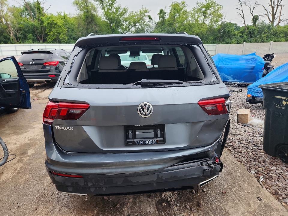 Продажа на аукционе авто 2019 Volkswagen Tiguan, vin: 3VV0B7AXXKM037900, номер лота: 63722806