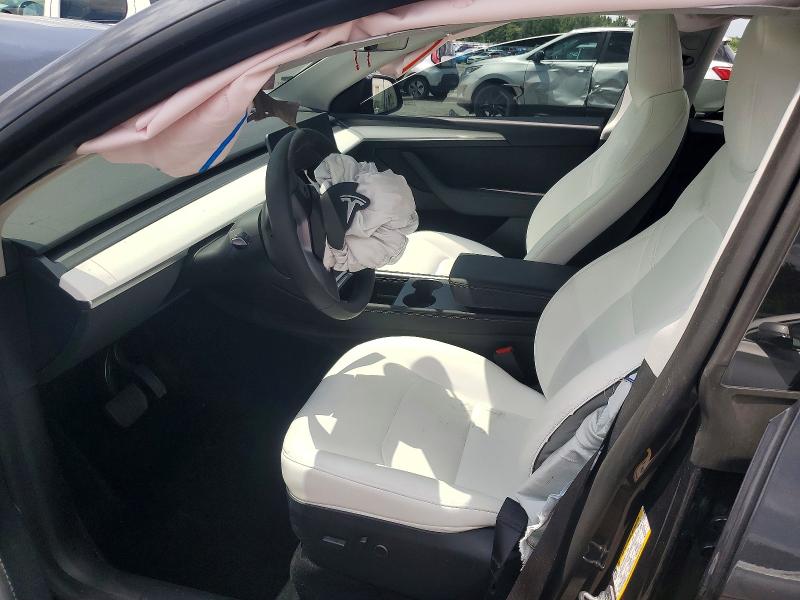 63488696 :رقم المزاد ، 7SAYGAEE9SF230748 vin ، 2025 Tesla Model Y مزاد بيع
