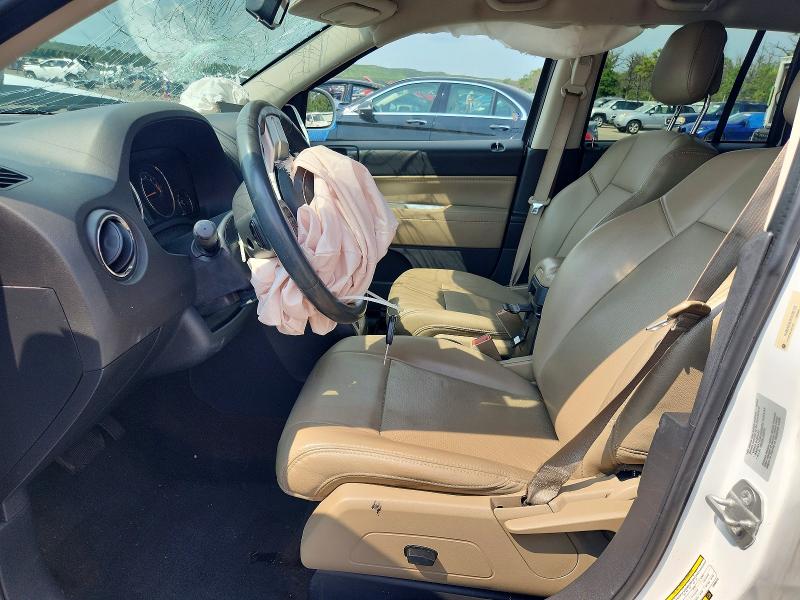 65121856 :رقم المزاد ، 1C4NJDEB3FD290725 vin ، 2015 Jeep Compass مزاد بيع
