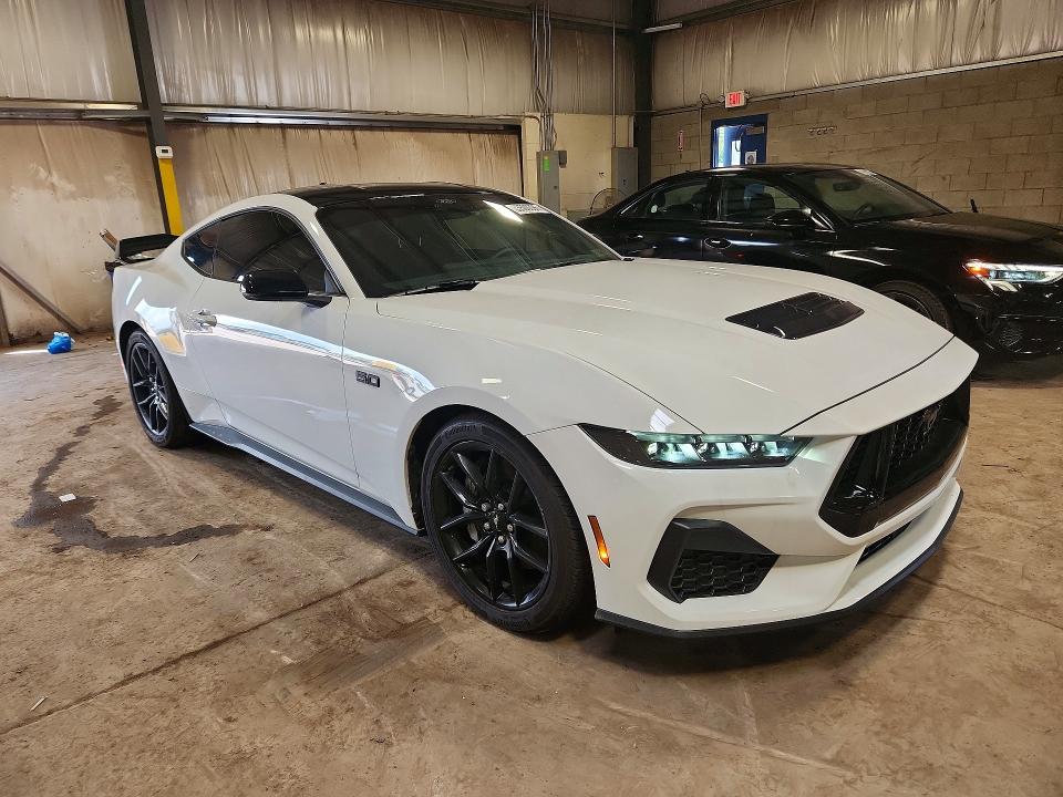 Продажа на аукционе авто 2025 Ford Mustang, vin: 1FA6P8CF4S5413829, номер лота: 63500396