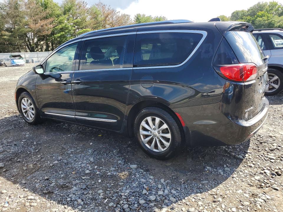 Продажа на аукционе авто 2019 Chrysler Pacifica, vin: 2C4RC1BG9KR550918, номер лота: 63693856