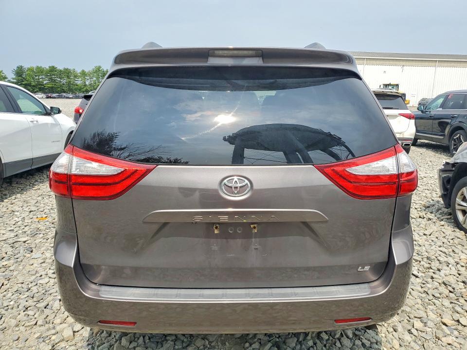 Aukcja sprzedaży 2015 Toyota Sienna, vin: 5TDKK3DC7FS552979, numer aukcji: 64575356
