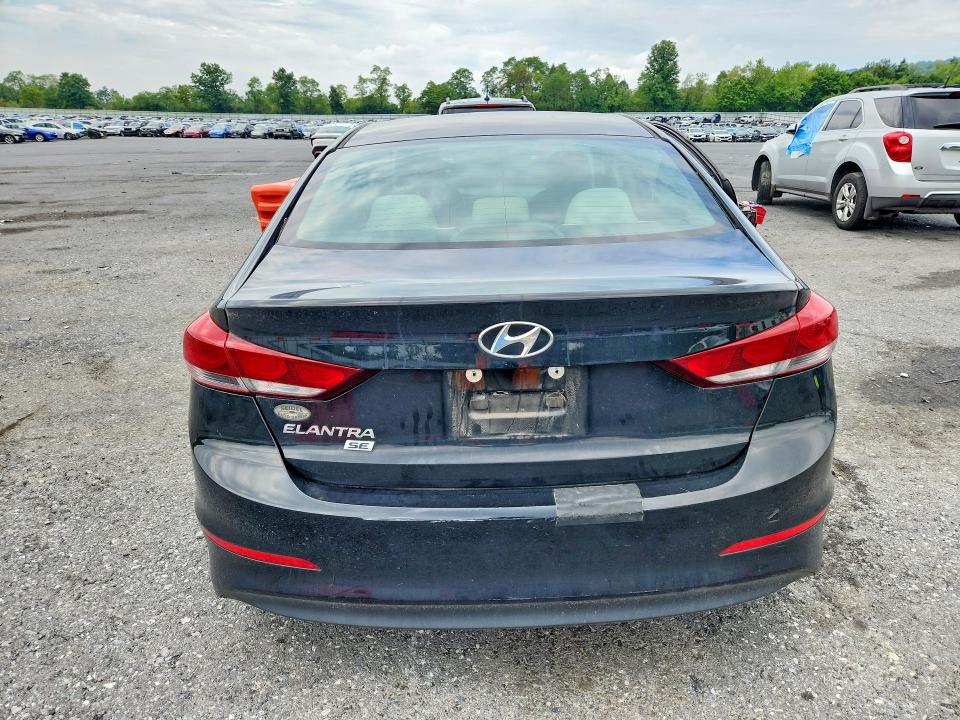 67108056 :رقم المزاد ، 5NPD74LF5JH267935 vin ، 2018 Hyundai Elantra مزاد بيع