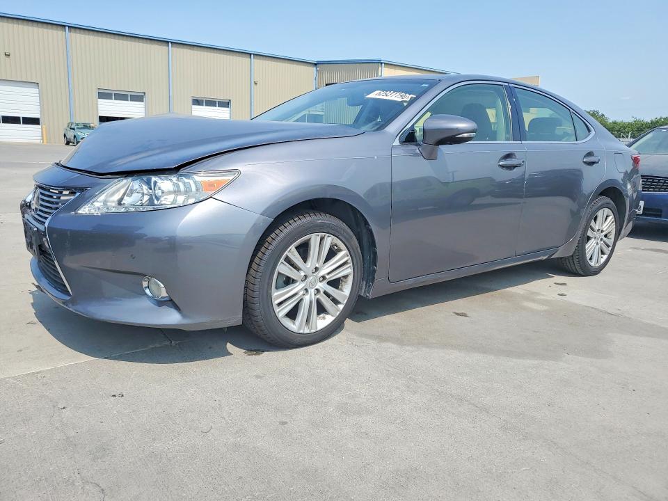 62931196 :رقم المزاد ، JTHBK1GGXF2157834 vin ، 2015 Lexus Es مزاد بيع