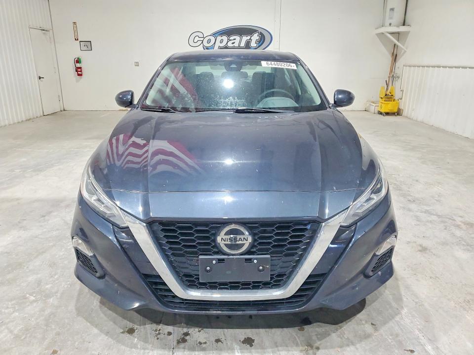 Продажа на аукционе авто 2022 Nissan Altima, vin: 1N4BL4DV0NN368269, номер лота: 64480206