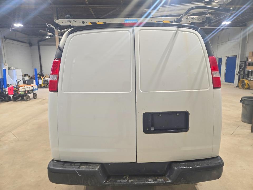 Aukcja sprzedaży 2018 Chevrolet Express G3500, vin: 1GCZGGFG2J1266213, numer aukcji: 66275736