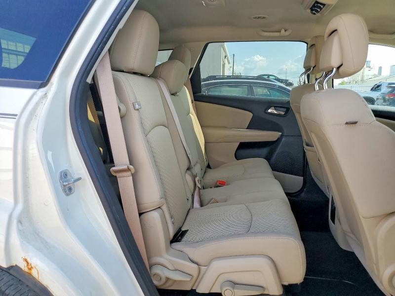 65698606 :رقم المزاد ، 3C4PDCBG1CT143139 vin ، 2012 Dodge Journey مزاد بيع