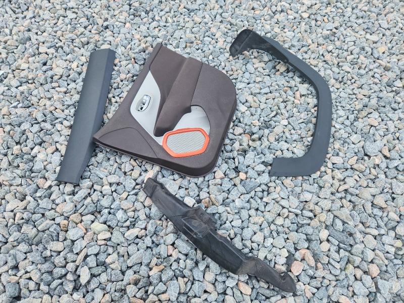 2017 Jeep Renegade მანქანა იყიდება აუქციონზე, vin: ZACCJABB5HPF50475, აუქციონის ნომერი: 63590136