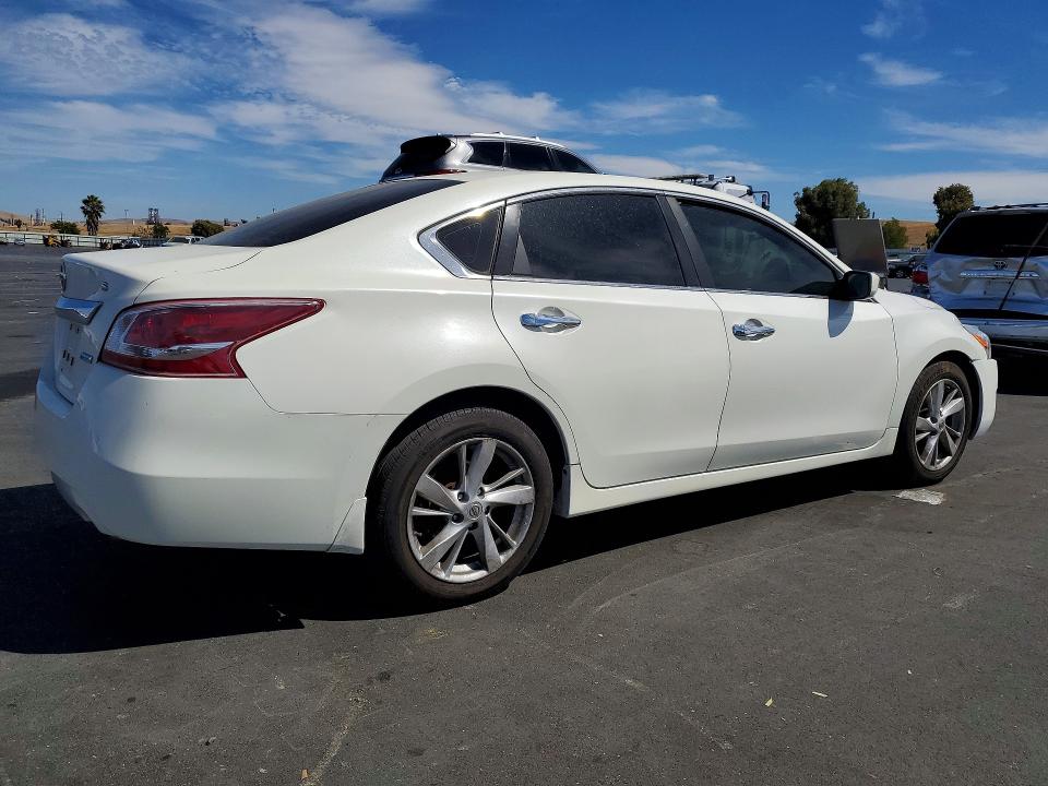Auction sale of the 2014 Nissan Altima, vin: 1N4AL3AP2EC271663, lot number: 66524766