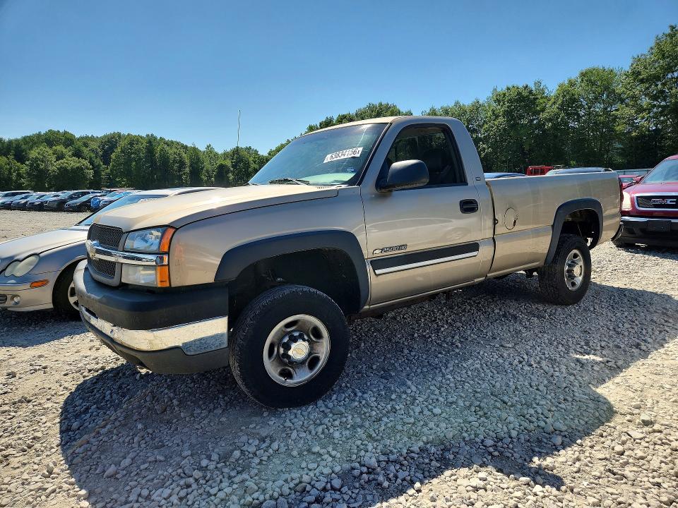 2004 Chevrolet Silverado მანქანა იყიდება აუქციონზე, vin: 1GCHC24U84E229179, აუქციონის ნომერი: 63834156