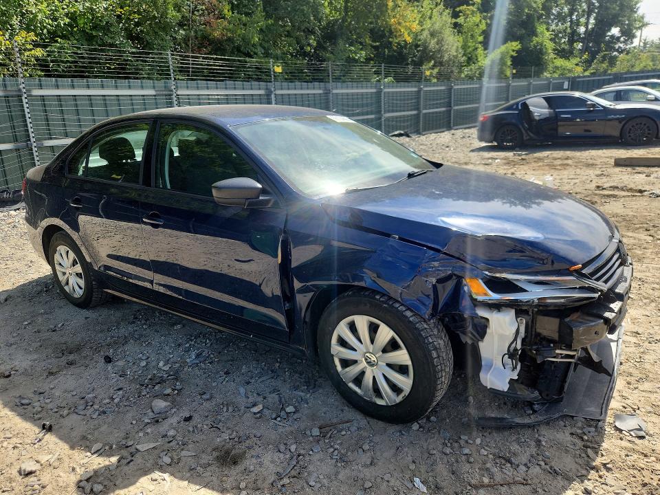 66104696 :رقم المزاد ، 3VW2K7AJ2EM391575 vin ، 2014 Volkswagen Jetta مزاد بيع