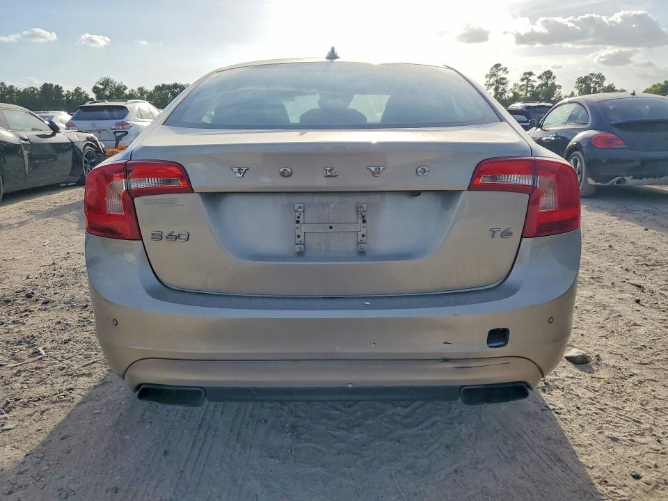 Продаж на аукціоні авто 2015 Volvo S60, vin: YV149MFM2F1346704, номер лоту: 65155666