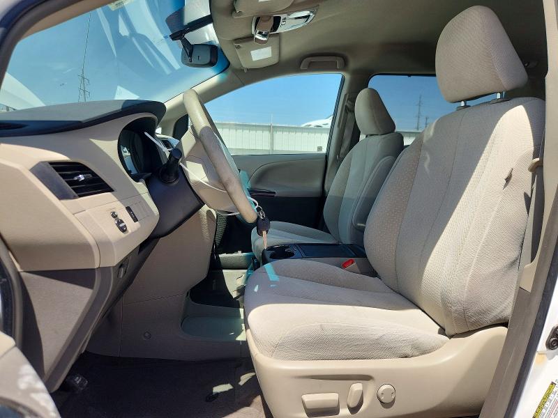 Продажа на аукционе авто 2014 Toyota Sienna, vin: 5TDKK3DC9ES526088, номер лота: 65273636