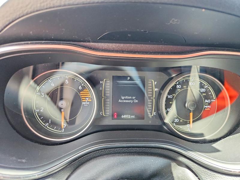 64648126 :رقم المزاد ، 1C4PJLLB2KD434734 vin ، 2019 Jeep Cherokee مزاد بيع