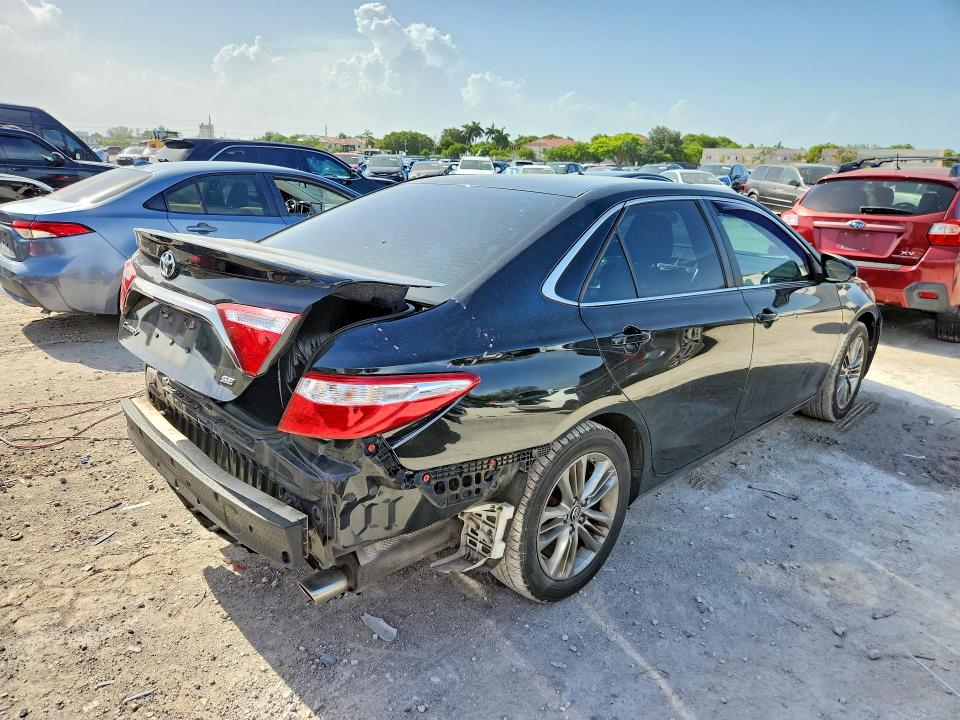 Aukcja sprzedaży 2016 Toyota Camry, vin: 4T1BF1FK2GU240980, numer aukcji: 64061296